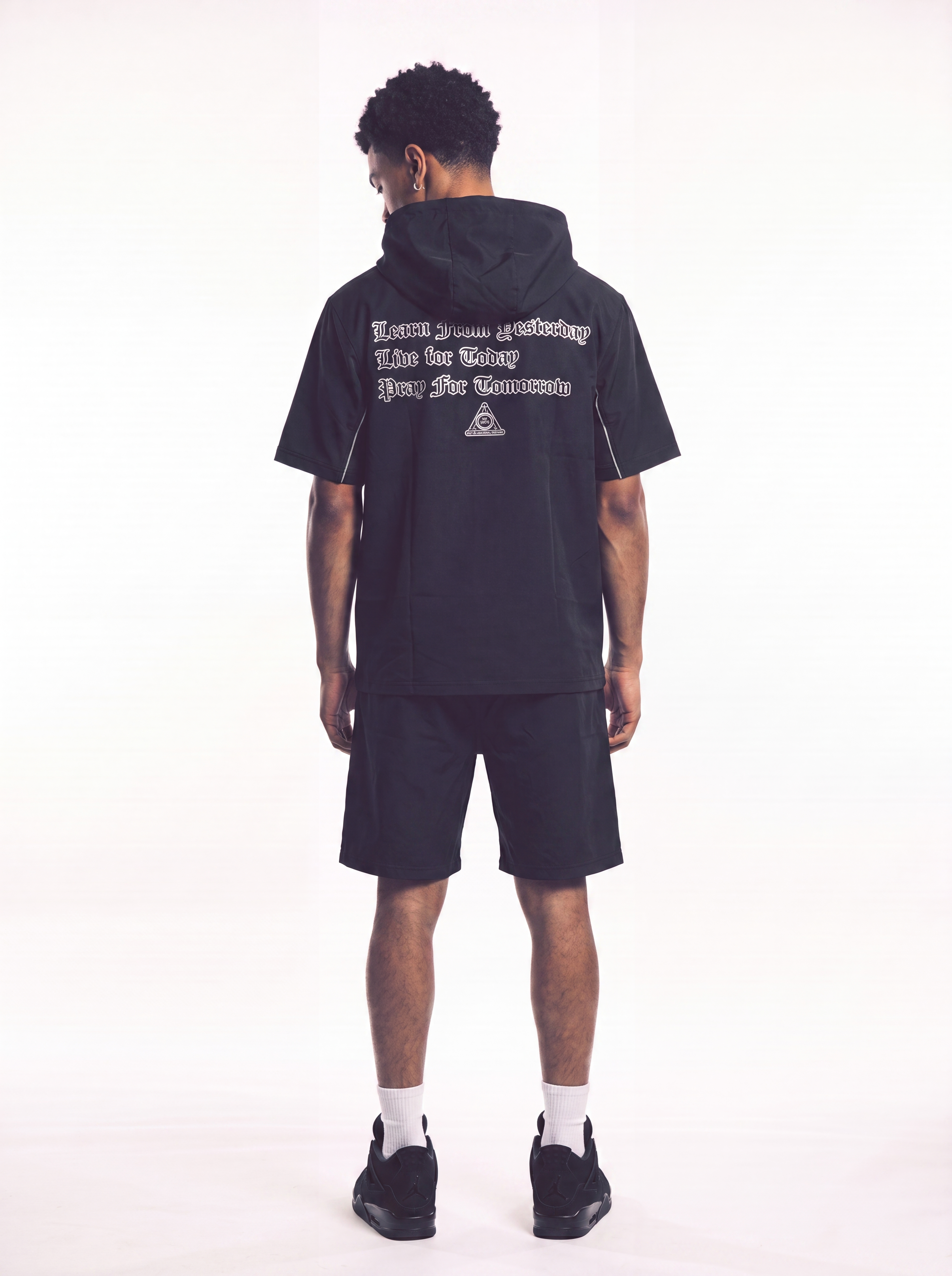 Members Only Set